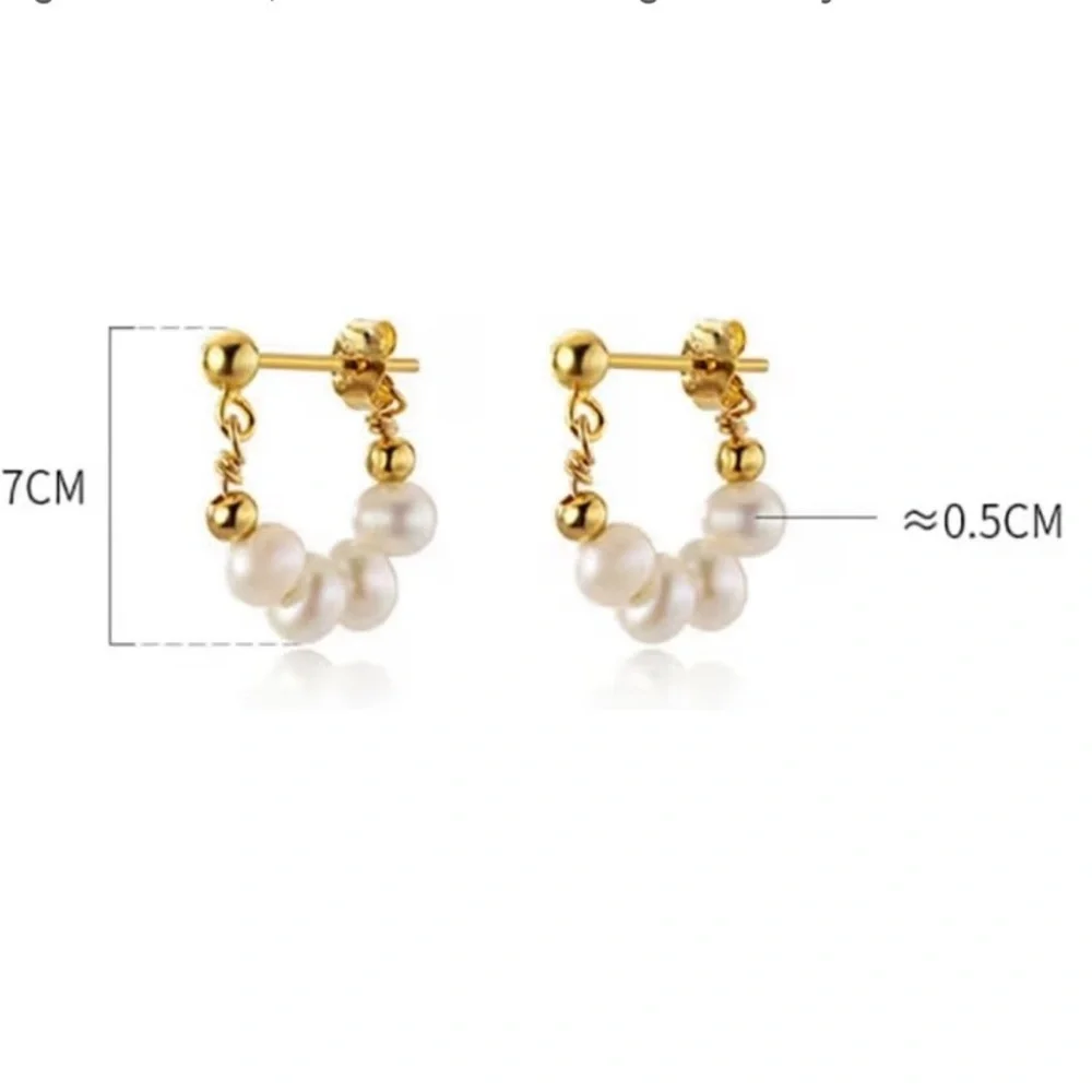 Lumiere Pearl Link  Hoops - Picture 7 of 7